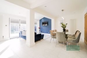 Photo 32- click for photo gallery